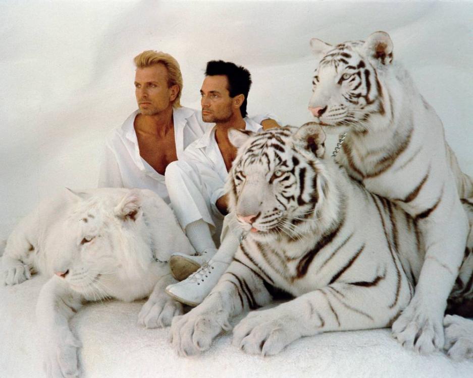 Siegfried_Roy_Las_Vegas_Sun_file_4_t1000.jpg