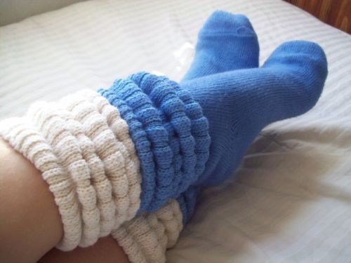 scrunchsockswhiteblue.jpg