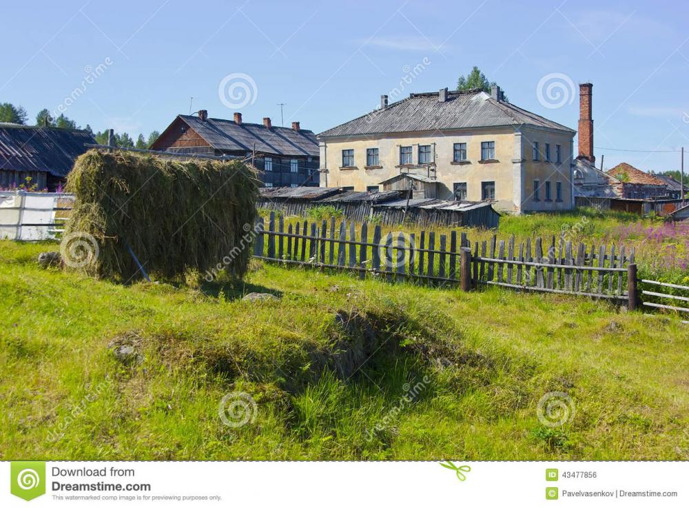 village-arctic-circle-kola-peninsula-russia-journey-along-murmansk-region-russian-nature-northern-landscape-43477856.jpg