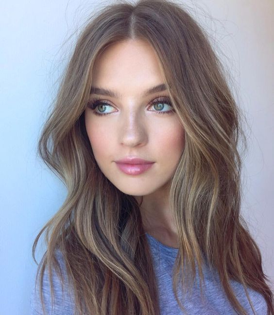 natural-brown-hair-with-blonde-highlights.jpg.d7bd1daec0c330e2218064198f93e7f2.jpg