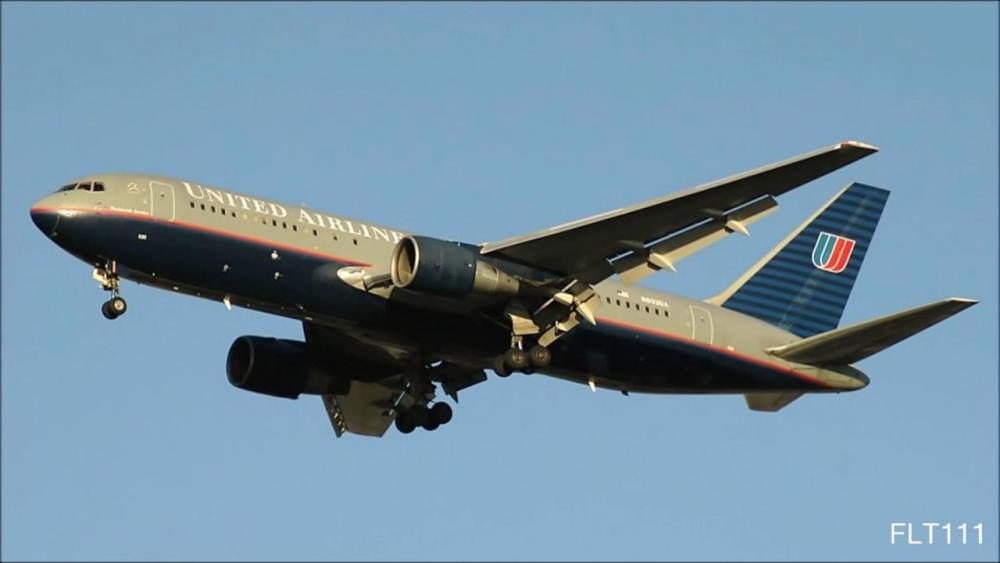 ua1752.jpg