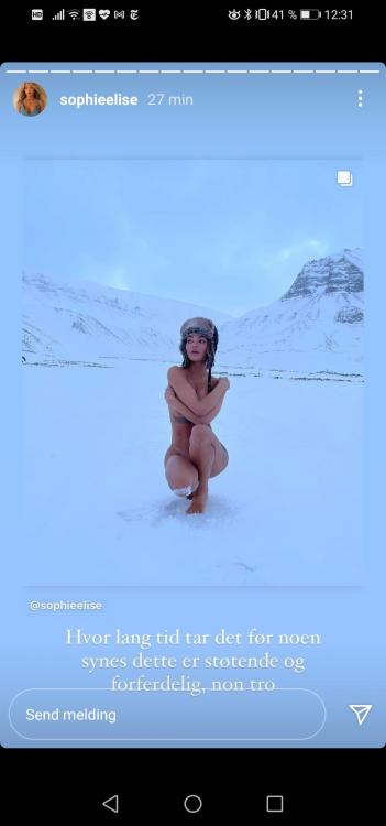sophie elise er dum.jpg