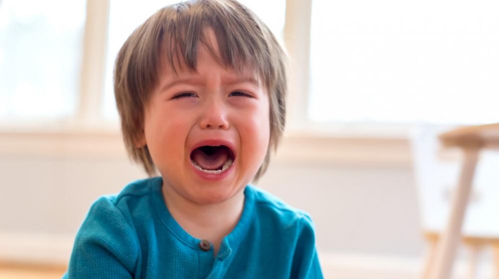 crying-toddler-boy-picture-id1160272769.jpg