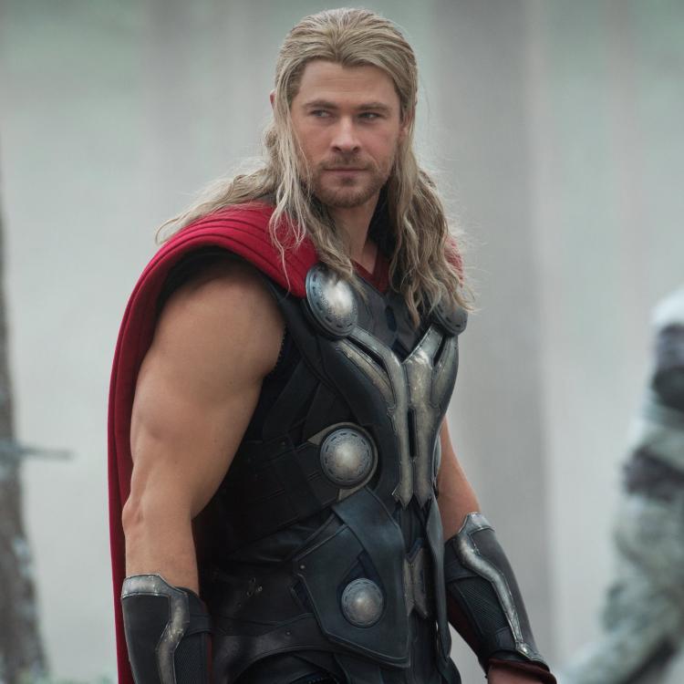 Sexy-Thor-Moments-Might-Make-Chris-Hemsworth-Hottest-Avenger.jpeg.jpg