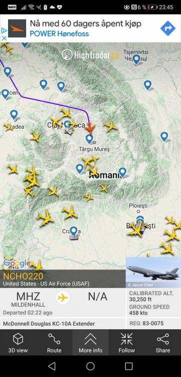 Screenshot_20220226_234550_com.flightradar24free.jpg