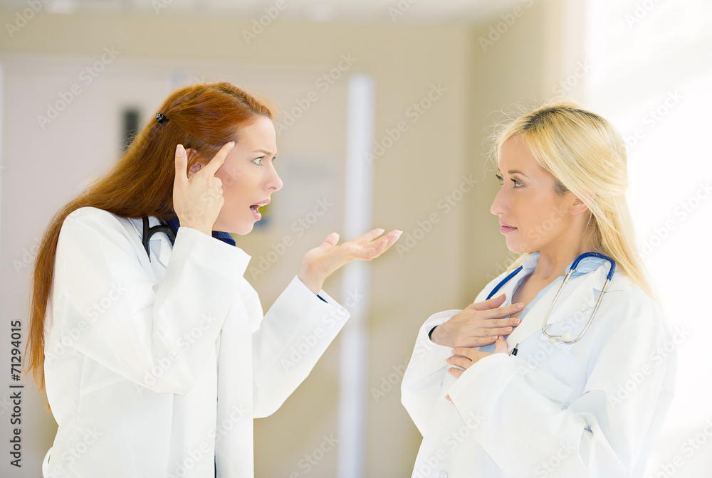 1000_F_71294015_RiOiJmx5bOIE43ZKe4t9utdhcys5RNMi.jpg.834e41dee9b3d7c0d26b9637df3139aa.jpg