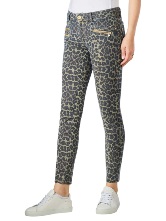 0070_armedangels-berlin-savage-jeans-women-denim-leopard-print-140600-987_s.png