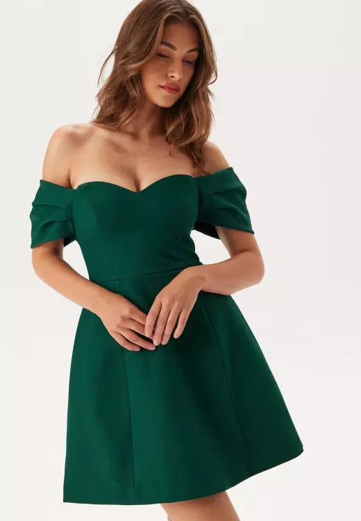 forever-new-sylvia-off-shoulder-mini-emerald-green.webp